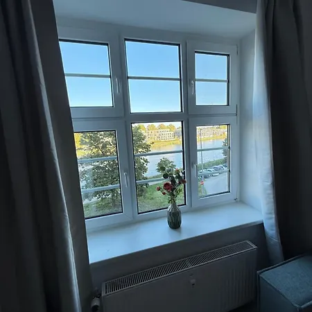 Helle 2 Altbauwohnung In Luebecks Altstadt Lübeck