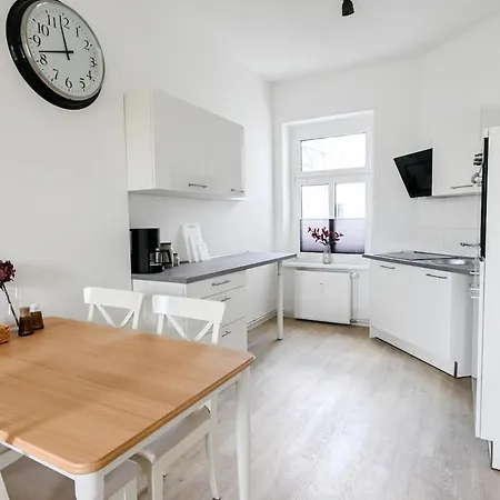 Helle 2 Altbauwohnung In Luebecks Altstadt Lägenhet